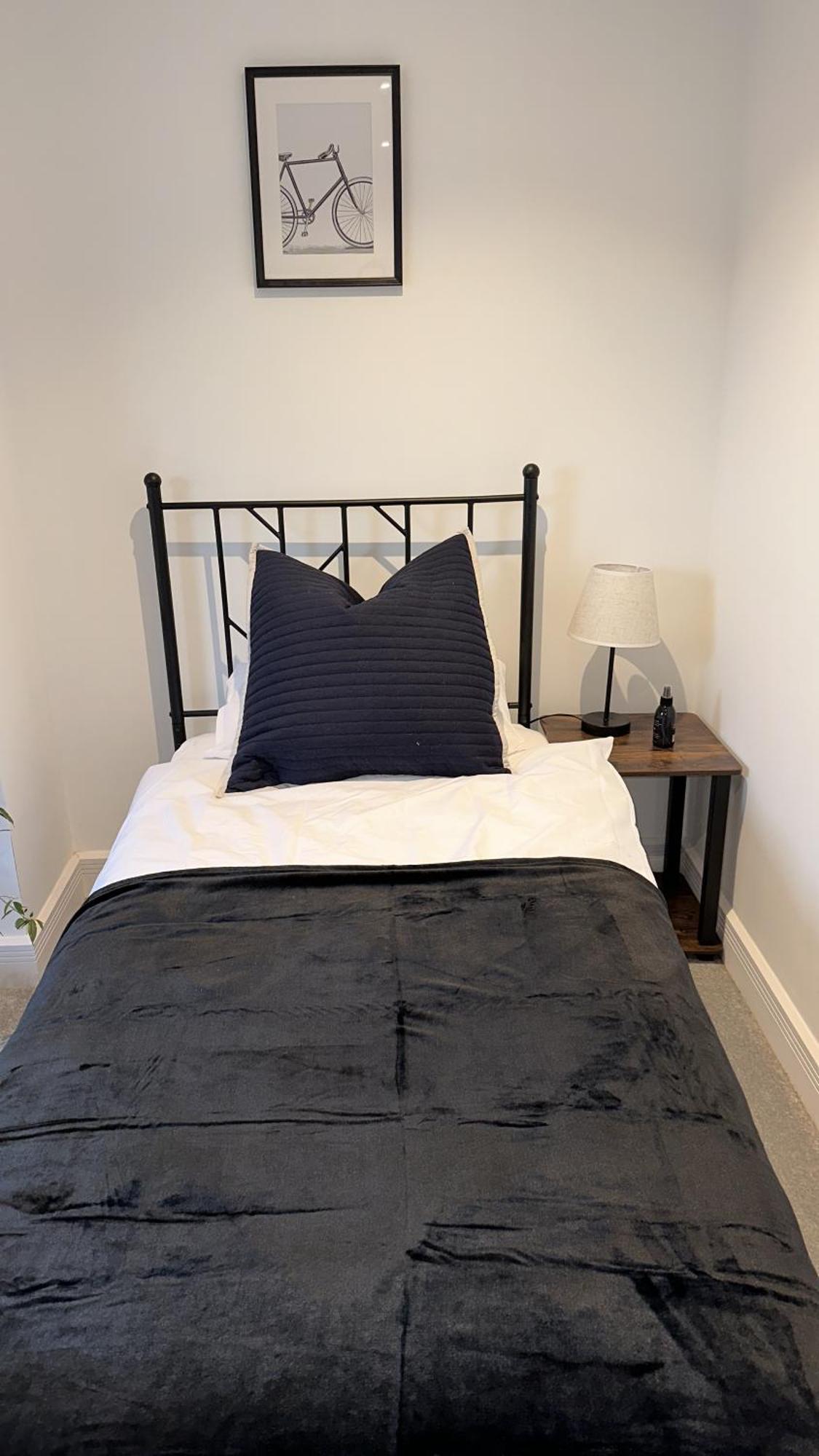 Modern Harrogate House Sleeps 10, Cinema Room & Hot Tub ภายนอก รูปภาพ