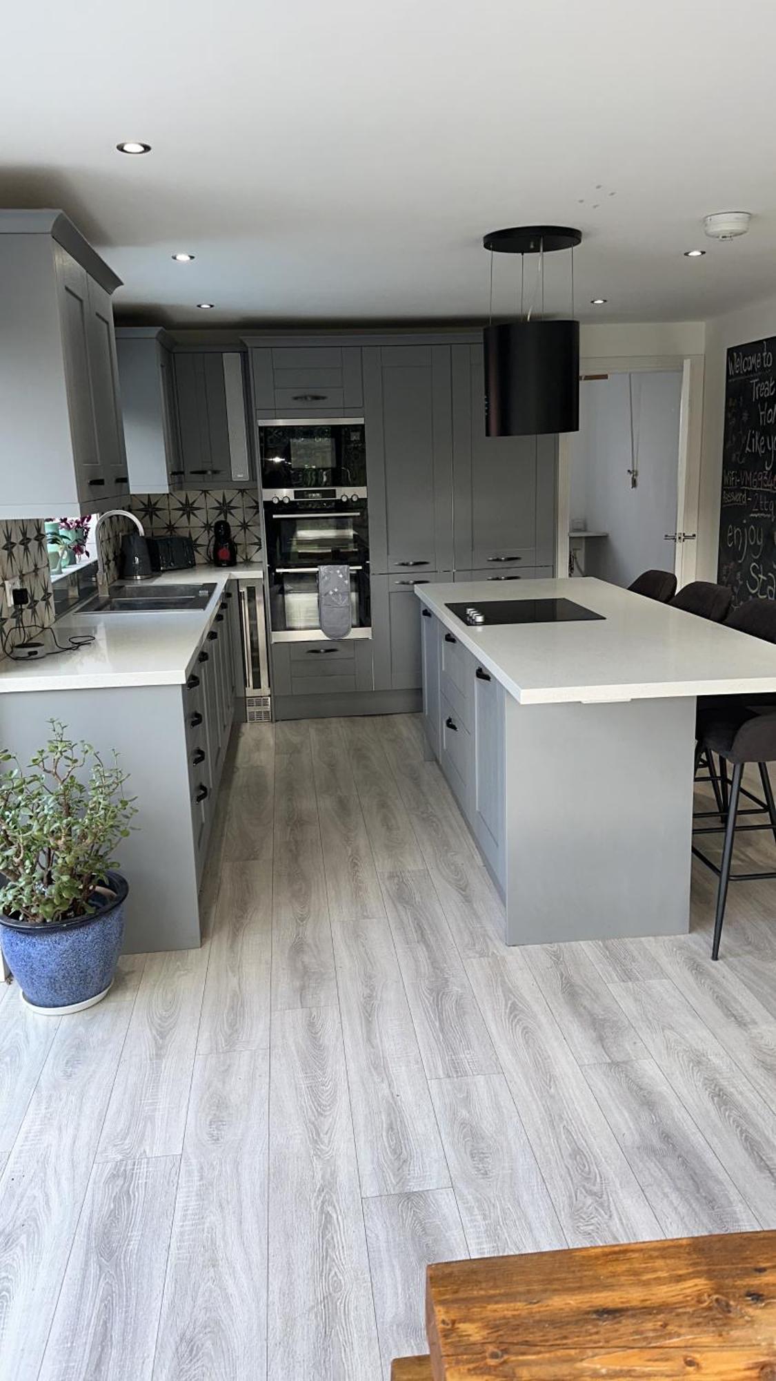 Modern Harrogate House Sleeps 10, Cinema Room & Hot Tub ภายนอก รูปภาพ
